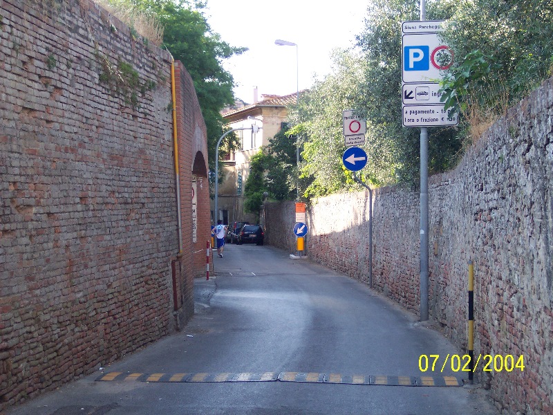 s-100_1046.jpg