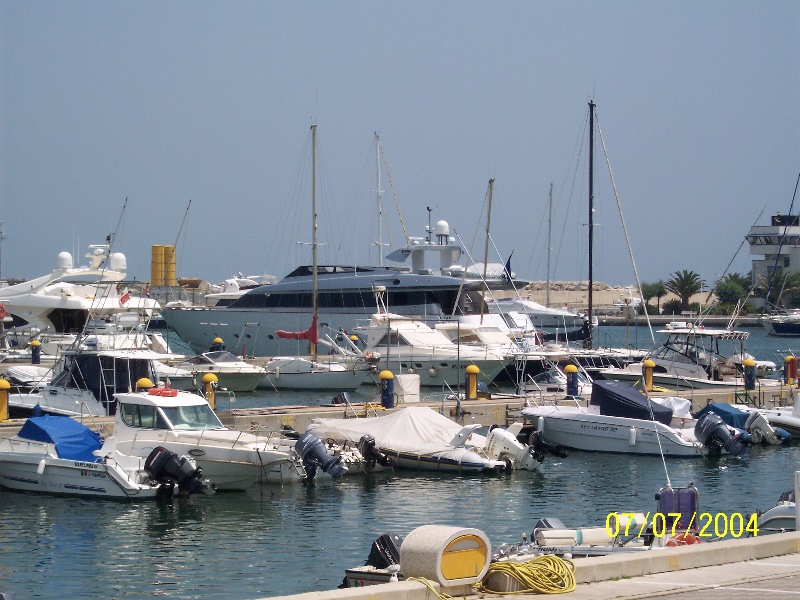 s-100_1332.jpg