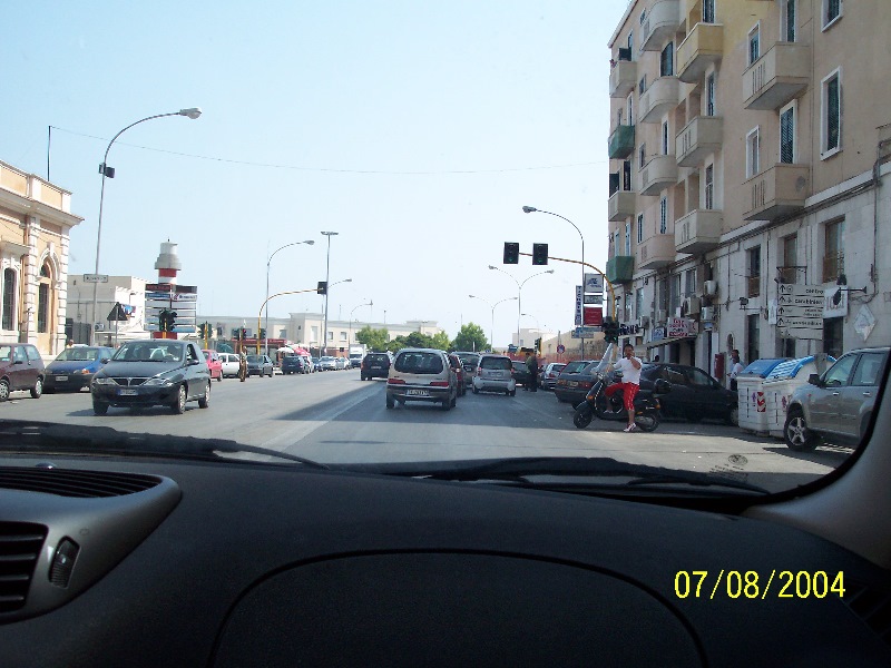 s-100_1365.jpg