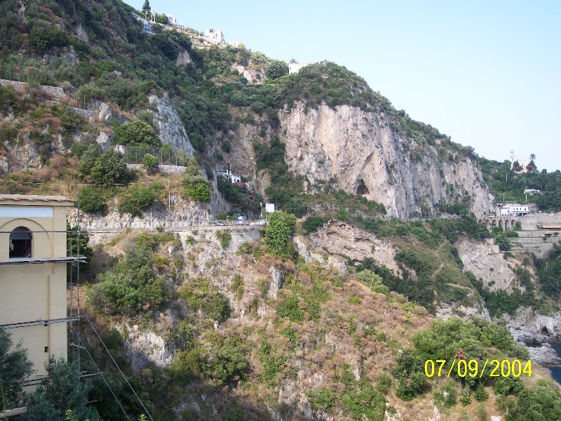 s-100_1590.jpg