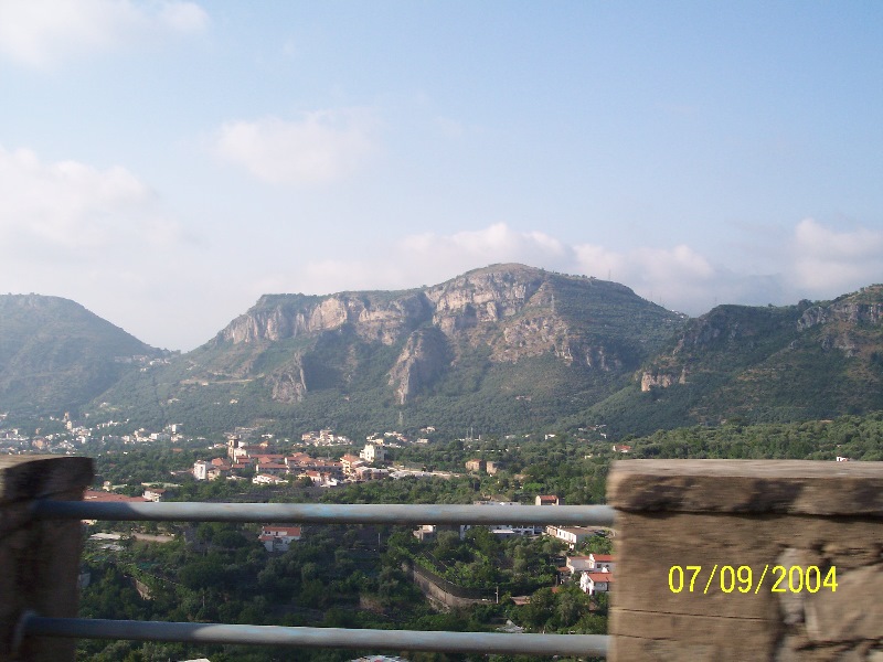 s-100_1627.jpg