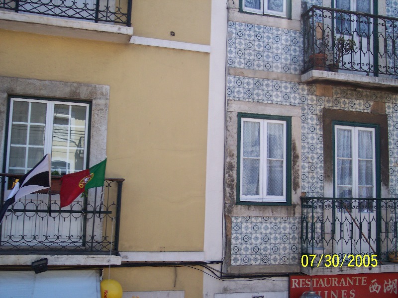 s-100_2412.jpg