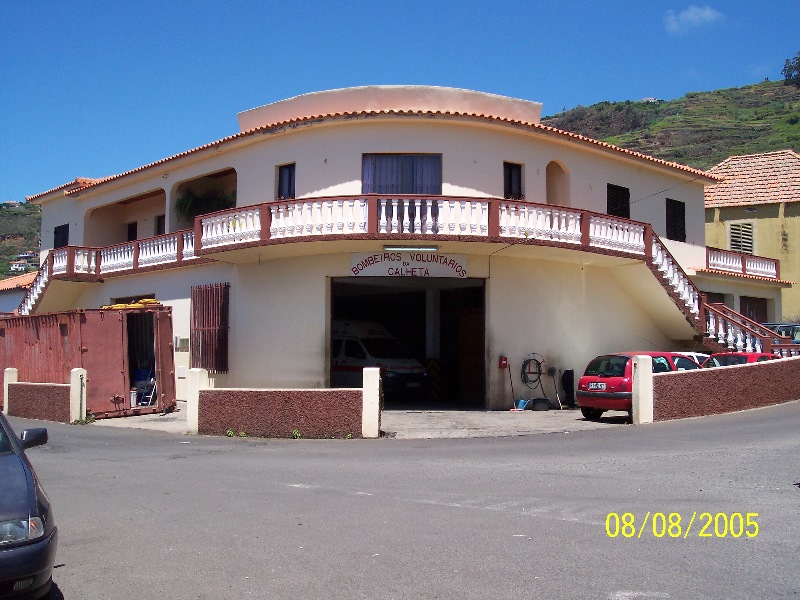 s-100_3535.jpg